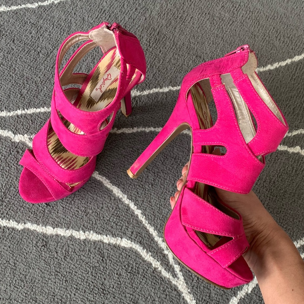 Qupid pink strappy heels size 6.5